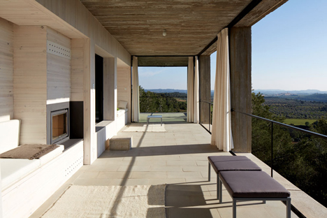 Pezo von Ellrichshausen's Casa Pezo is first of 12 architect-designed dream houses