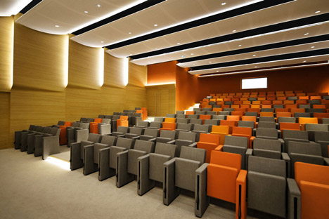 Tertiary campus IN/OUT in Boulogne Billancourt by Jouin Manku