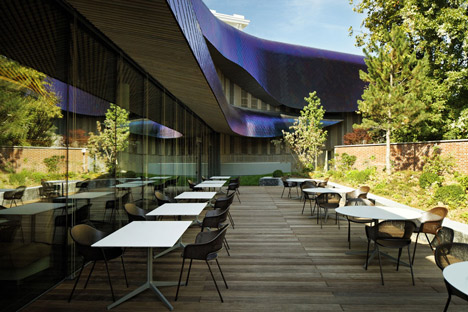 Tertiary campus IN/OUT in Boulogne Billancourt by Jouin Manku