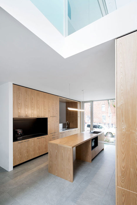 Alexandra Residence by naturehumaine