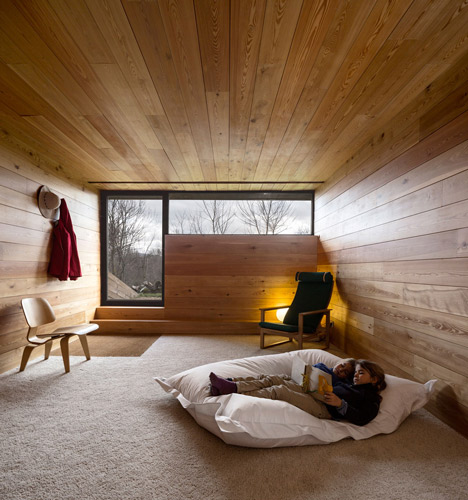 Churtichaga + Quadra-Salcedo built their Four Seasons House in an idyllic meadow