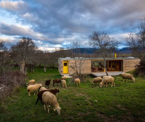 Churtichaga + Quadra-Salcedo built their Four Seasons House in an idyllic meadow