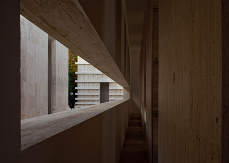 Extension to Gubbio Cemetery by Andrea Dragoni