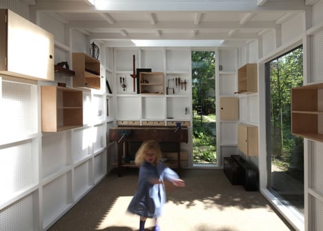 Garden workshop in Cambridge by Rodic Davidson Architects