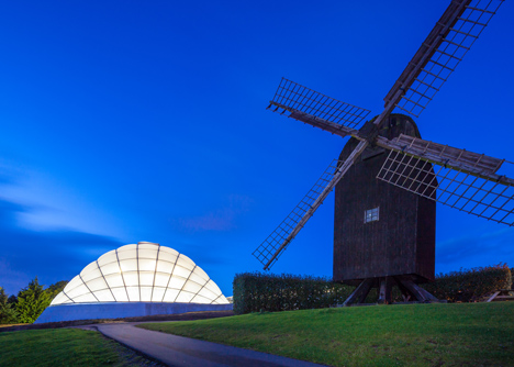 Quilted greenhouse by C. F. Moller allows adaptable light and temperature conditions