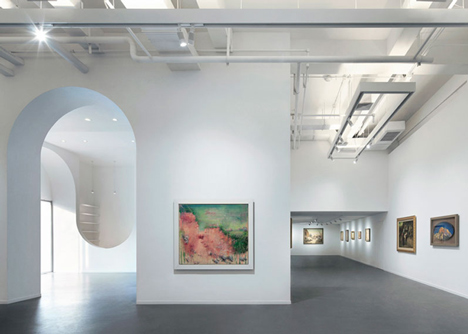 Hongkung Museum of Fine Art Gallery curved interior archways by penda