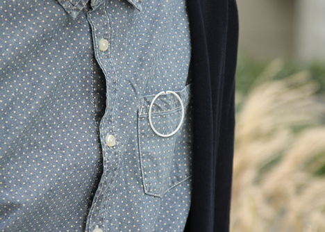 LessIs 3D-printed jewellery by Maria Jennifer Carew clips onto garments