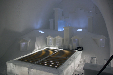 Parisian city skyline carved into an Icehotel room by Les ateliers de Germaine