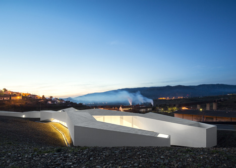 Rowing High Performance Centre in Pocinho by Alvaro Fernandes Andrade