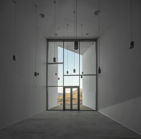 Rowing High Performance Centre in Pocinho by Alvaro Fernandes Andrade