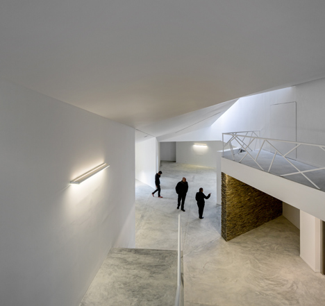 Rowing High Performance Centre in Pocinho by Alvaro Fernandes Andrade