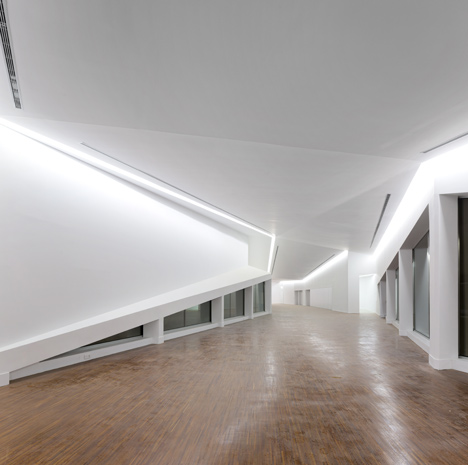 Rowing High Performance Centre in Pocinho by Alvaro Fernandes Andrade