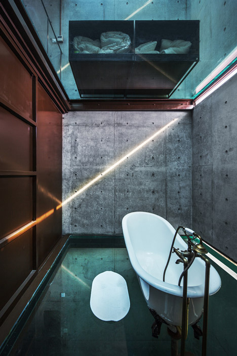 Vertical Glass House by Atelier FCJZ