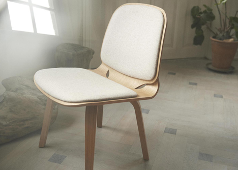 Viggo chair made from two curving plywood pieces by ShapingYourDay