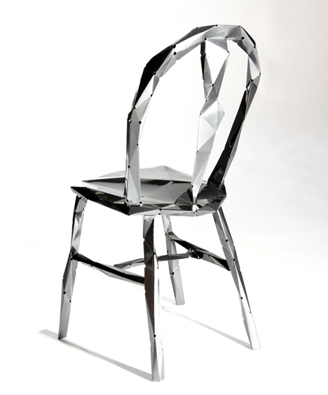Windsor 2.0 by Mikko Hannula updates traditional Windsor chair