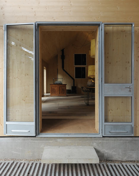 Architecture Archive and Office by Hugh Strange Architects
