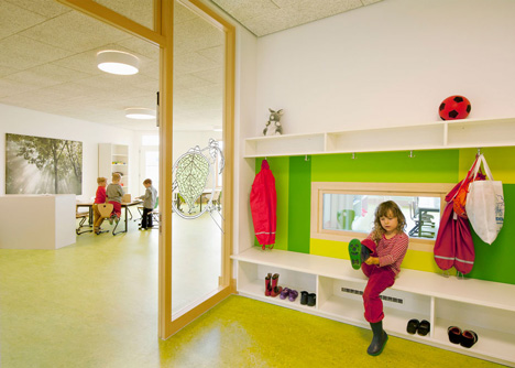 Behnisch Architektens kindergarten nestles in new Heidelberg plaza