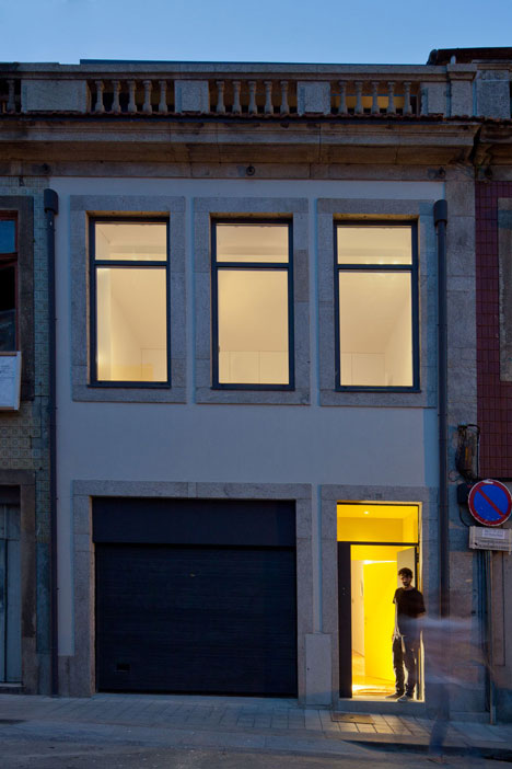 Casa da Maternidade by Pablo Pita Architects is a renovated Porto townhouse