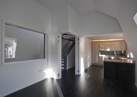 Cascade House by PATALAB Architecture