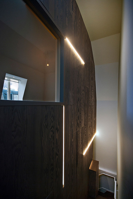 Cascade House by PATALAB Architecture