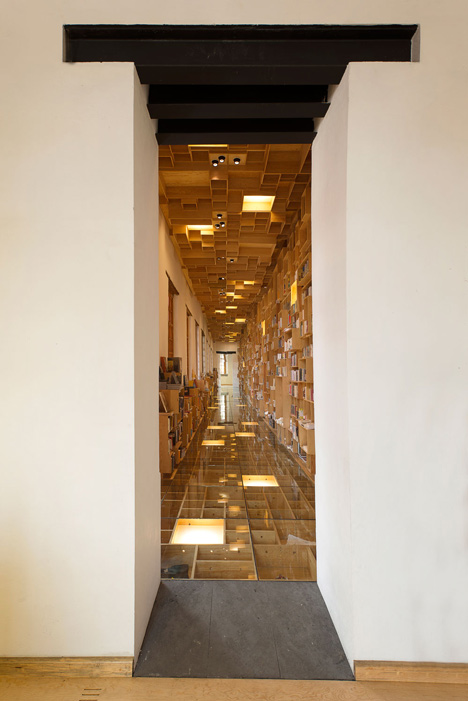 City of the Books and Images by Taller 6A