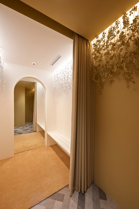 Compolux at Seibu department store Tokyo by Nendo