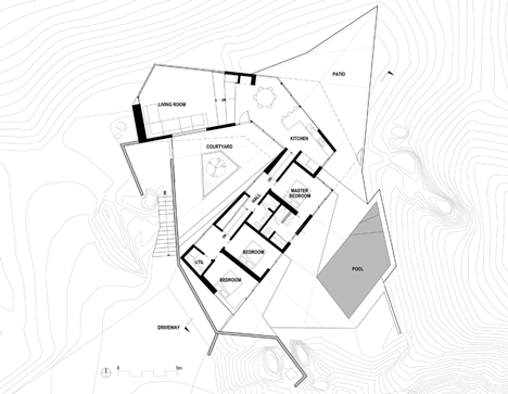 Oller & Pejic's Desert House designed to look "like a shadow"