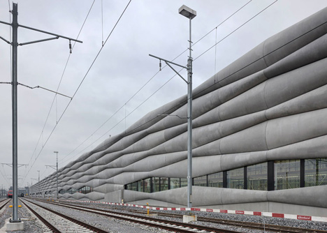 Extension of Railway Service Facility in Zurich-Herdern by EM2N Architects