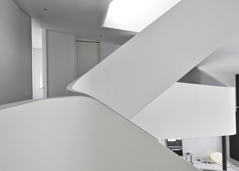 Loft apartment in Melbourne by Adrian Amore