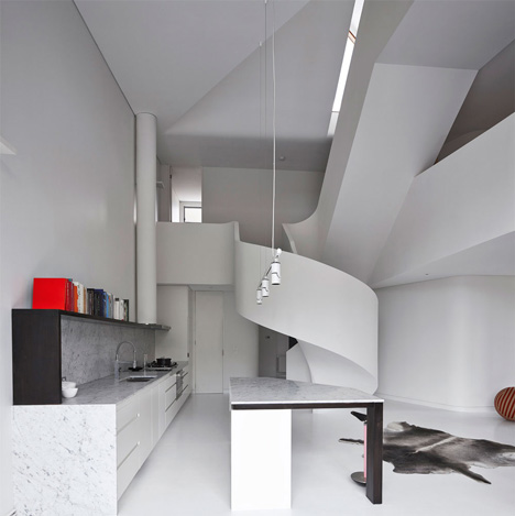 Loft apartment in Melbourne by Adrian Amore