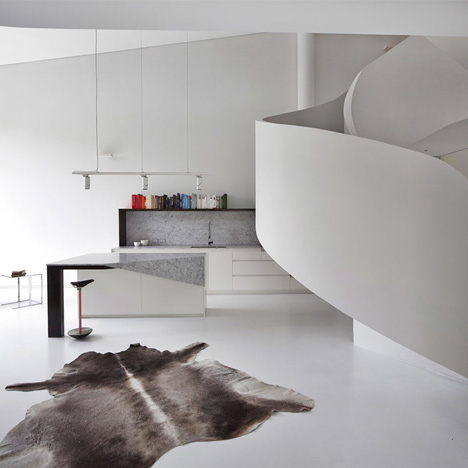 Loft apartment in Melbourne by Adrian Amore