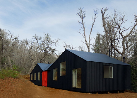 MAPA architects create sheds within sheds for Chilean mountain hideaway