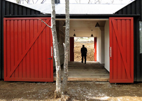 MAPA architects create sheds within sheds for Chilean mountain hideaway