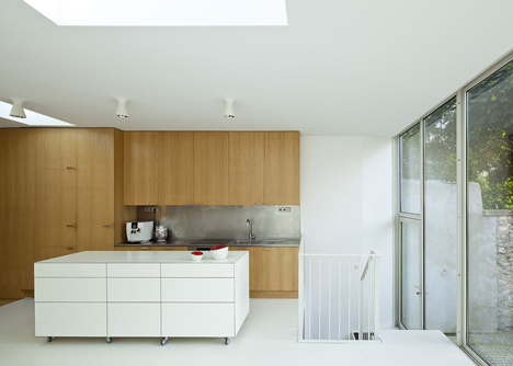 Maison a Vincennes by Atelier Zundel Cristea features glass-walled extension
