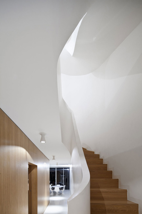 Maison a Vincennes by Atelier Zundel Cristea features glass-walled extension