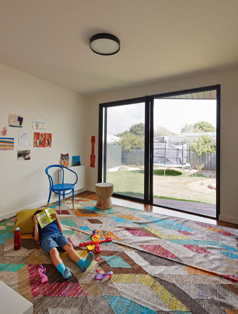 Melbourne house by MRTN Architects features courtyard with window-like apertures