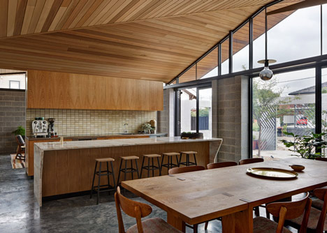 Melbourne house by MRTN Architects features courtyard with window-like apertures