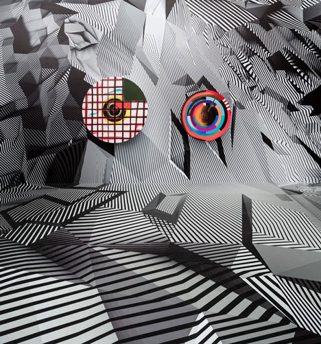 Monochrome graphics create optical illusions at Tobias Rehberger's solo exhibition