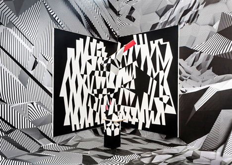 Monochrome graphics create optical illusions at Tobias Rehberger's solo exhibition