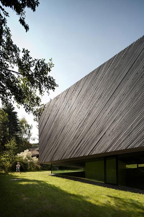 Multi family house in Eichgraben by Franz Architekten