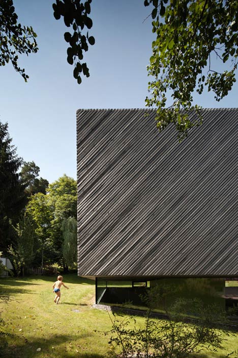 Multi family house in Eichgraben by Franz Architekten