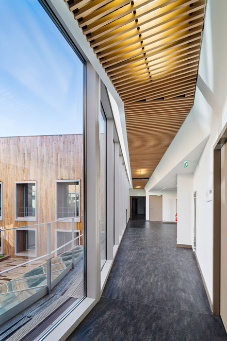 Music conservatory in Paris with cantilevered studios by Basalt Architecture