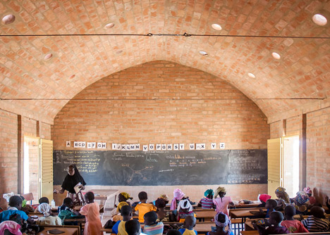 Primary school Tanouan Ibin in Mali by Levs Architecten