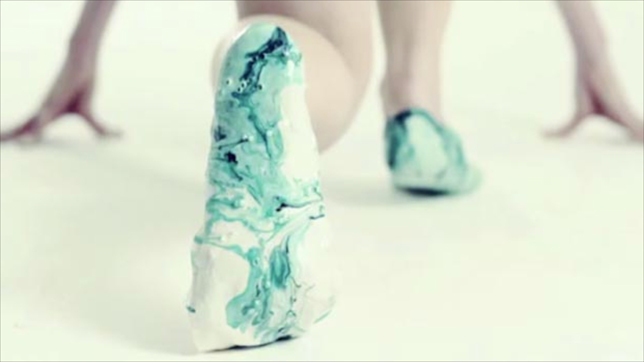 Shamees Aden Amoeba protocell running shoes