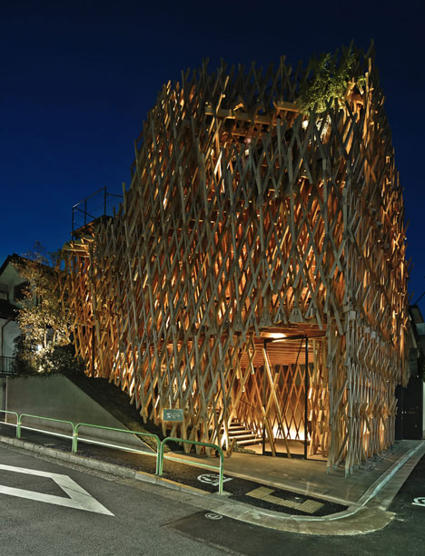SunnyHills cake shop by Kengo Kuma encased within intricate timber lattice