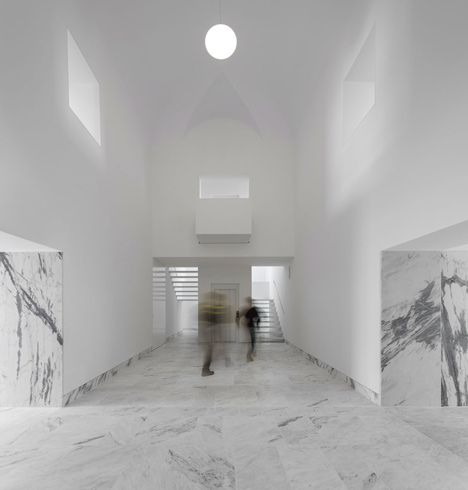 Tapestry Museum in Arraiolos by CVDB Arquitectos