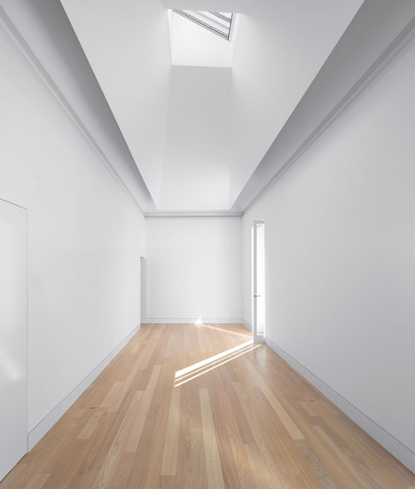 Tapestry Museum in Arraiolos by CVDB Arquitectos