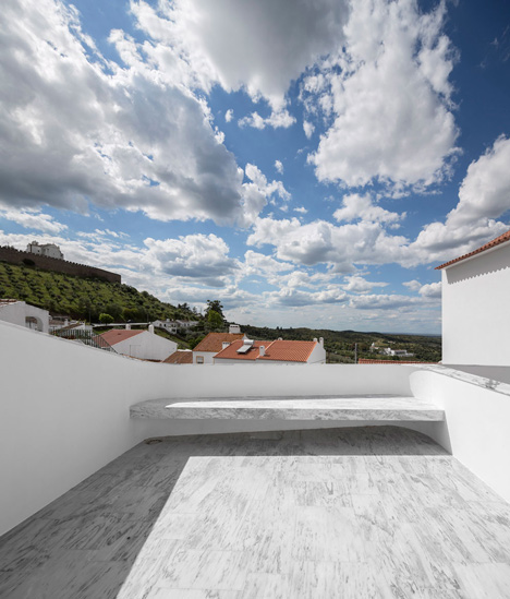 Tapestry Museum in Arraiolos by CVDB Arquitectos
