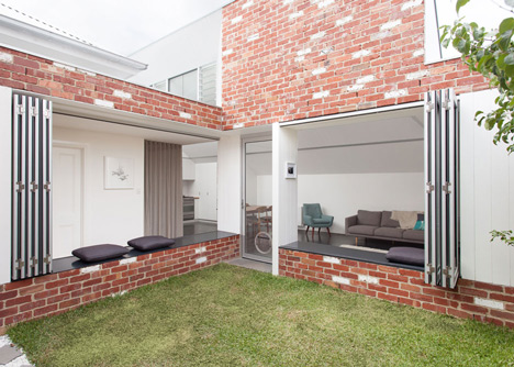 Turnaround House by Architecture Architecture opens onto a courtyard