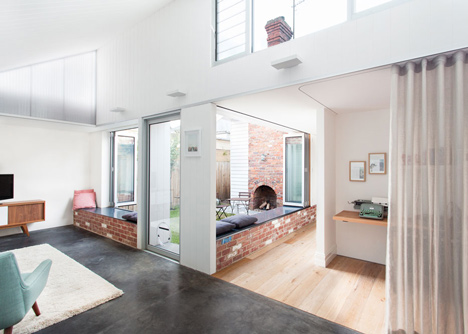 Turnaround House by Architecture Architecture opens onto a courtyard